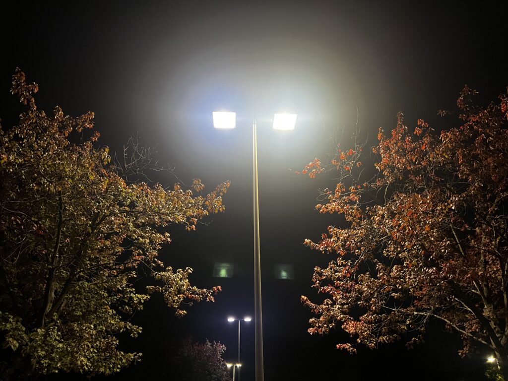 Brighter streetlights cut nighttime violence, but only for a while, study finds — Lake Mary Real Estate news