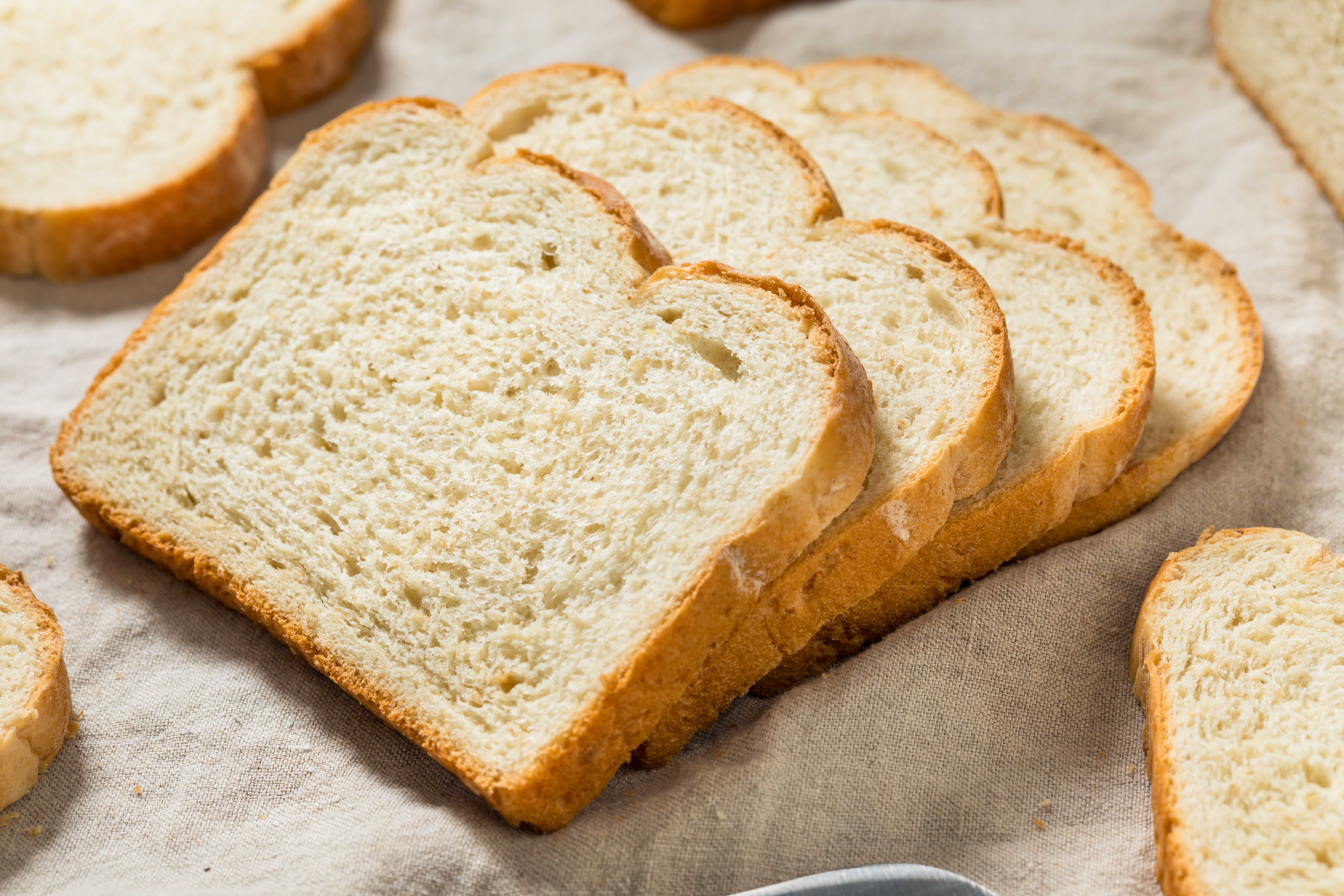 Found a moldy slice of bread? Here’s whether it’s safe to keep the loaf — WESH 2 Orlando, Lake Mary Business news