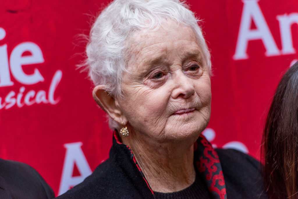 Oscar-nominated actress Barbara Barrie dies via medical assistance, rep says — Lake Mary Health news