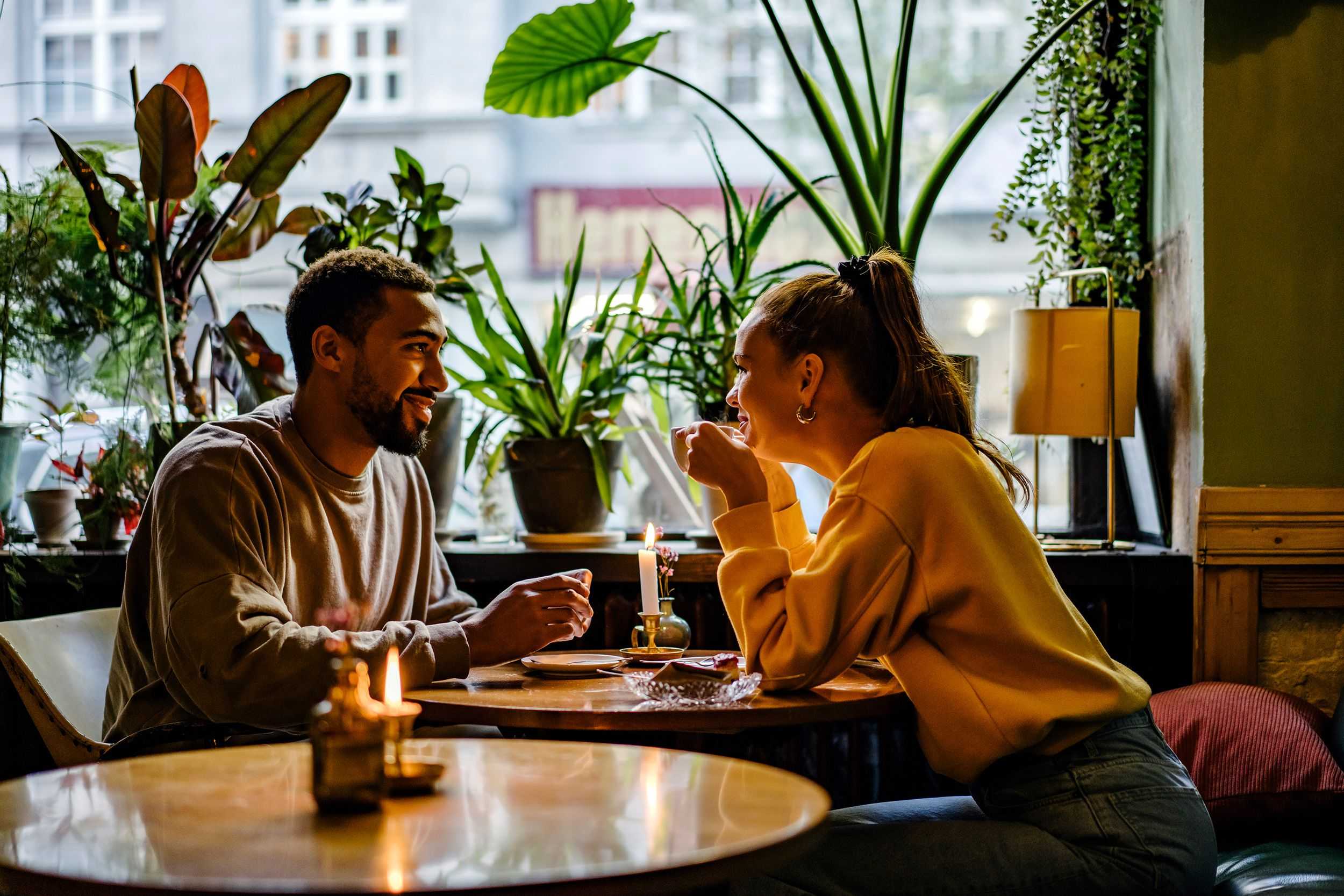 More online dating app users are relying on AI as a tool for their profiles — WESH 2 Orlando, Lake Mary Technology news