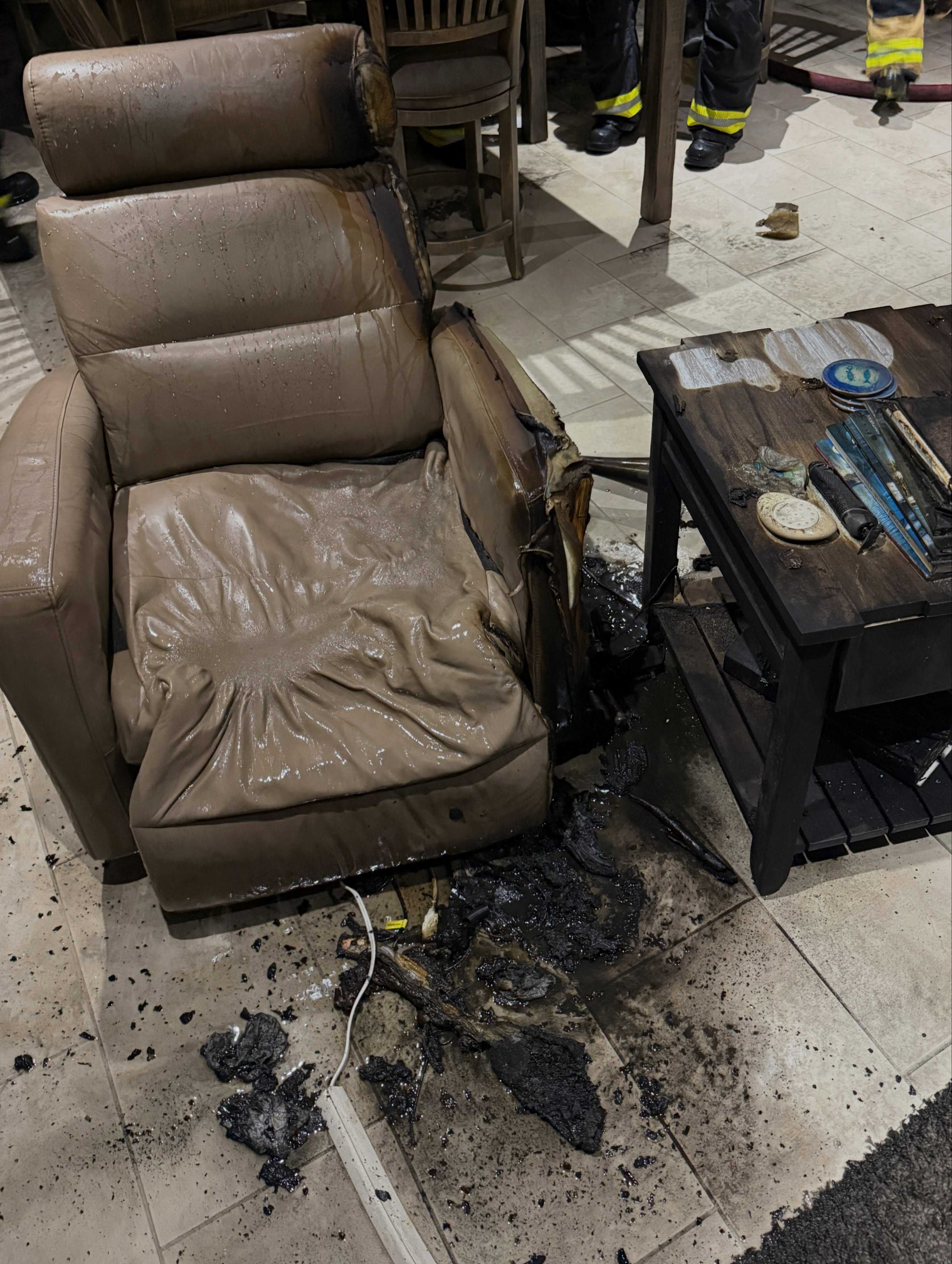 Overheated lithium-ion battery sparks condo fire in New Smyrna Beach — WESH 2 Orlando, Lake Mary Real Estate news