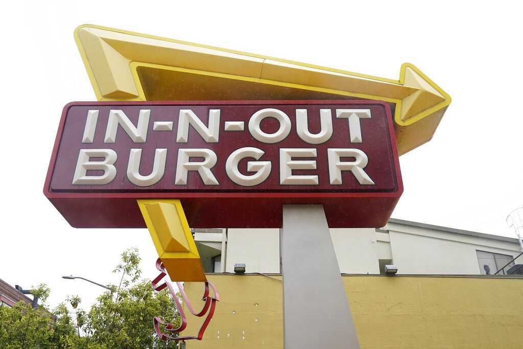 In-N-Out Burger employee among 3 dead in shooting at Idaho fast-food restaurant, owner says — WESH 2 Orlando
