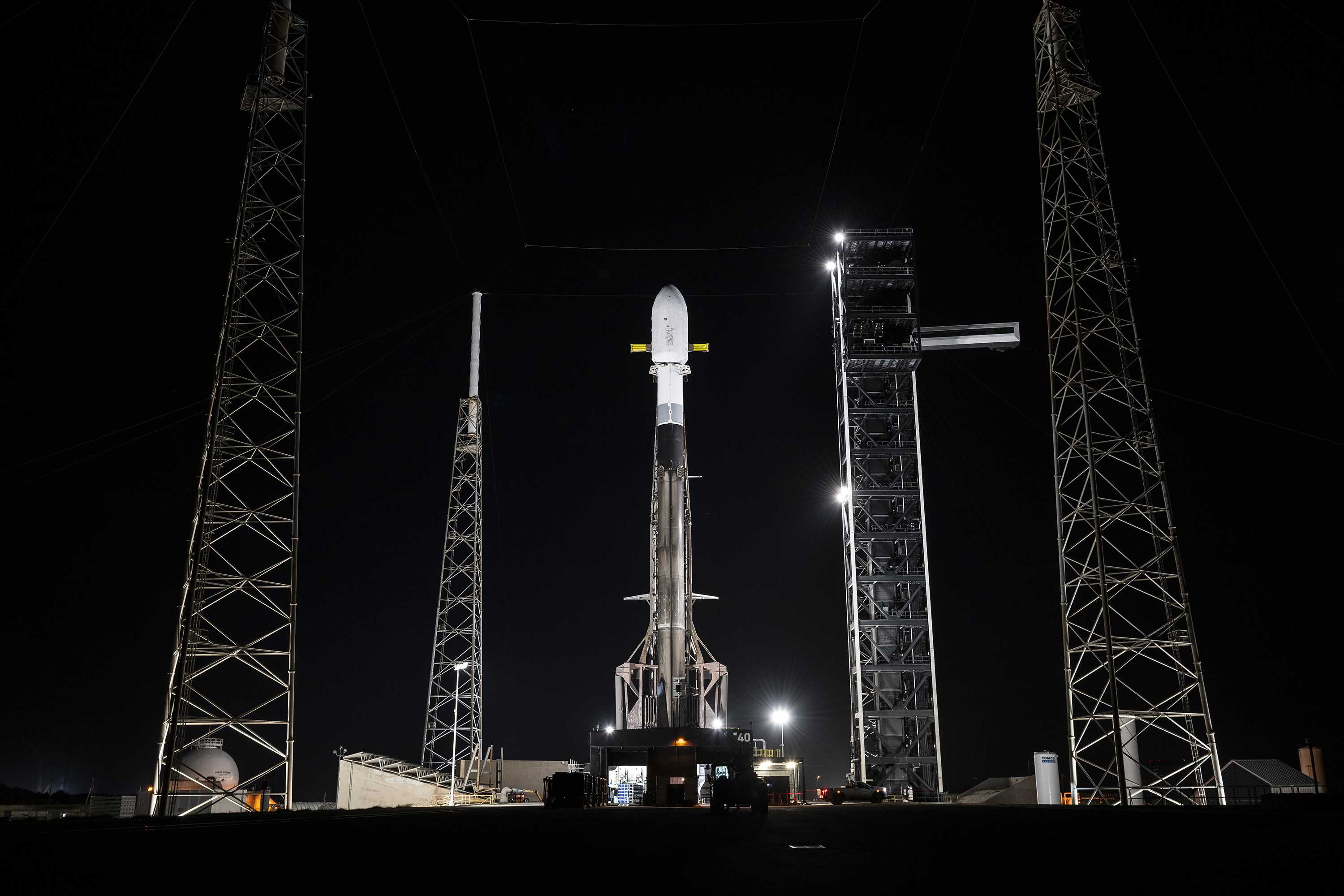 Falcon 9 rocket to carry 32 payloads into orbit from Cape Canaveral — WESH 2 Orlando, Lake Mary Community news