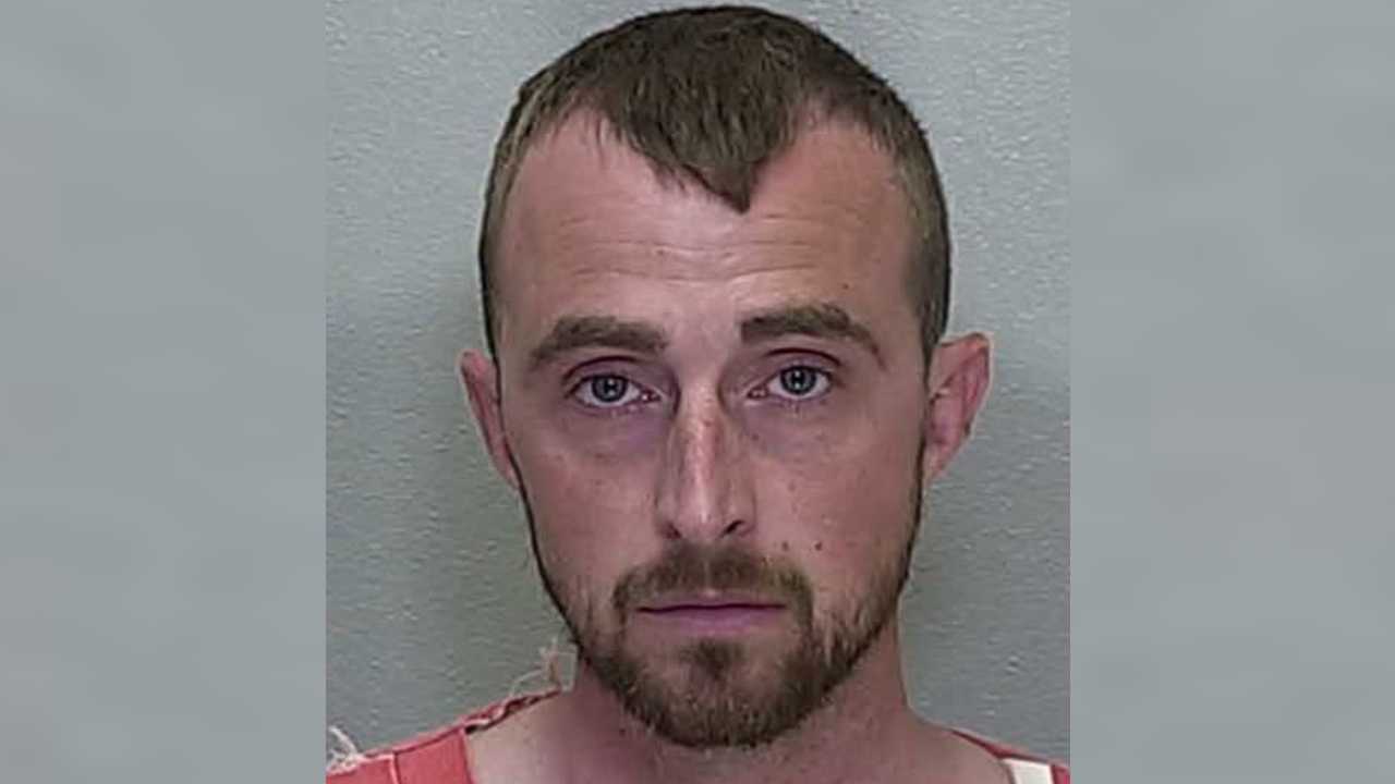5th-grade teacher admits to photographing under student's skirt, Ocala police say  — Lake Mary Schools news