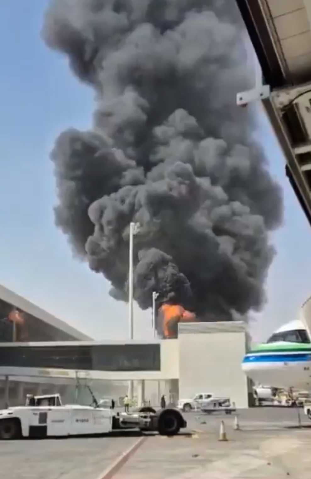 Missile strikes passenger terminal at Riyadh airport and many are wounded, official says — WESH 2 Orlando, Lake Mary Community news