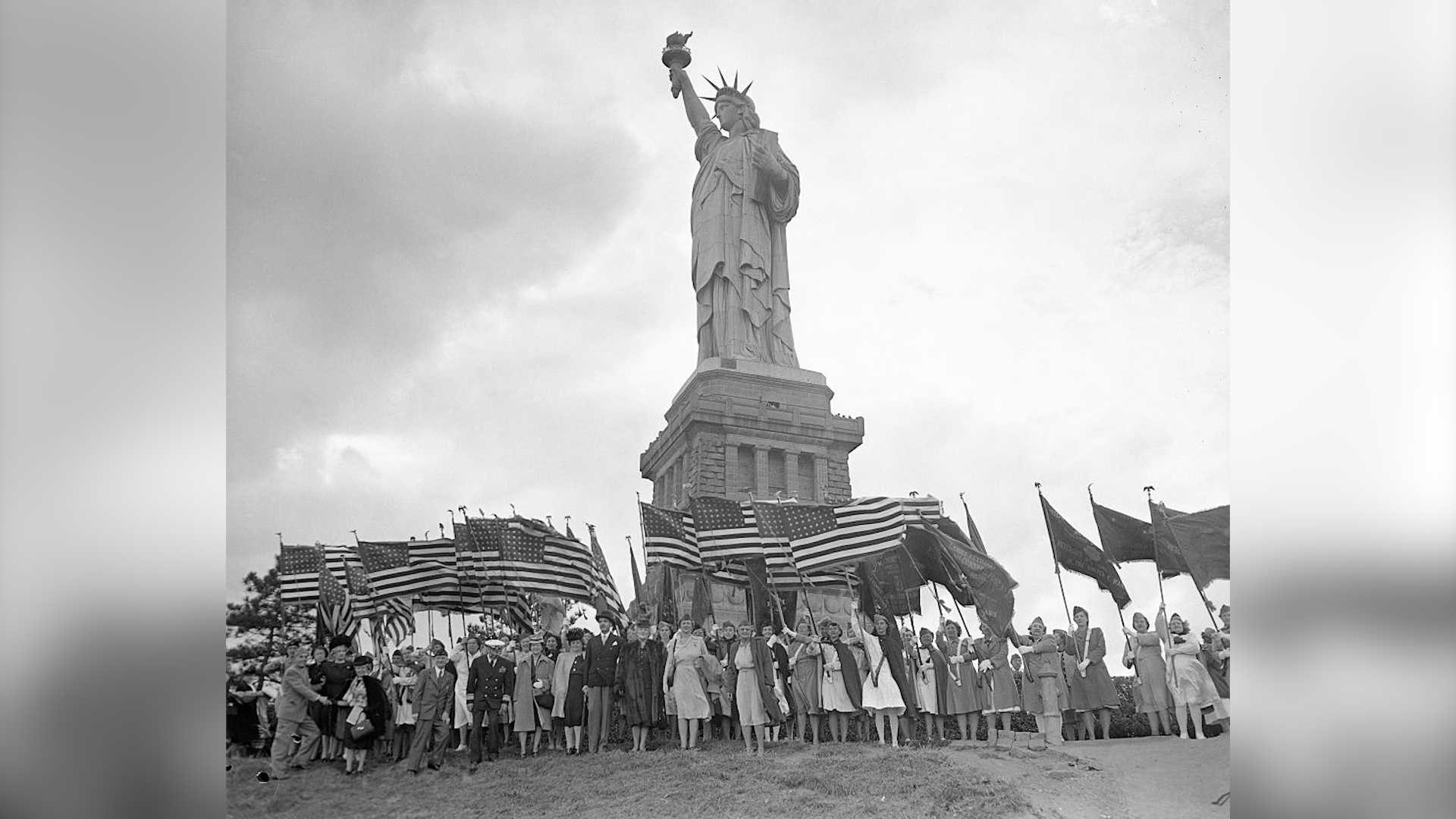 Statue of Liberty marks 140th birthday after 1886 dedication in New York Harbor — WESH 2 Orlando