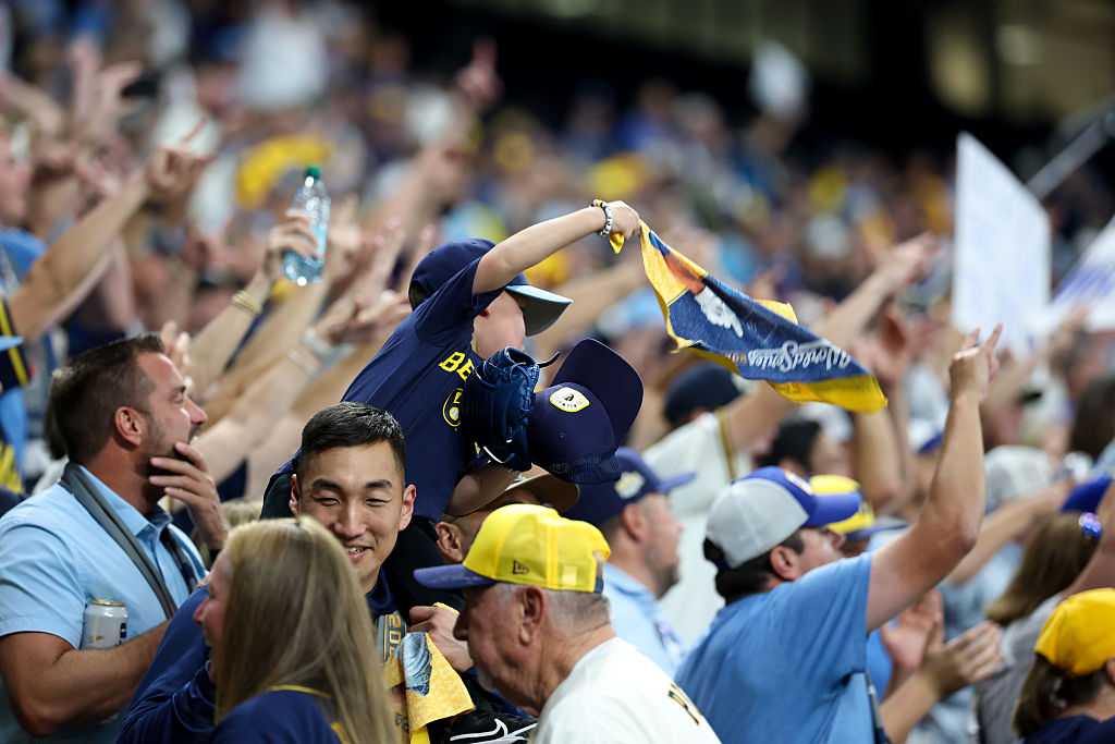 Rays fans say at least Brewers fans are 'being nice' — Lake Mary Community news