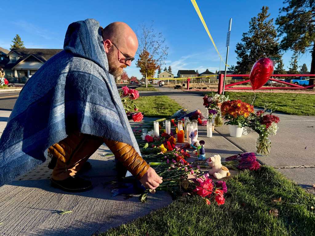 Oregon community mourns 4 killed in school shooting as 2 survivors remain hospitalized — WESH 2 Orlando, Lake Mary Health news