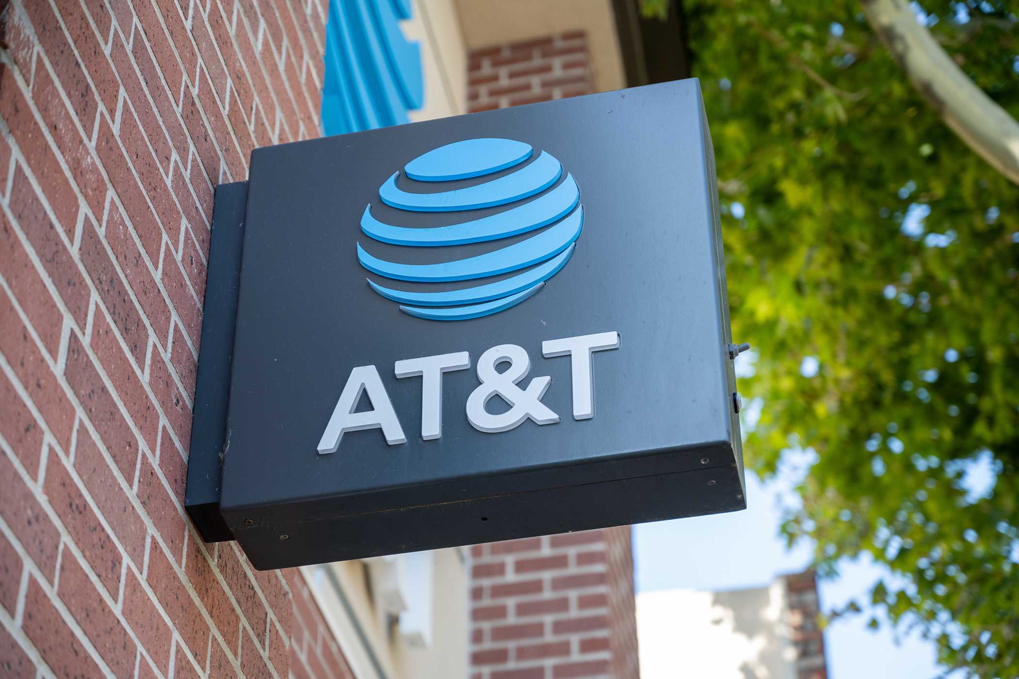 AT&T data breach settlement payments start soon. Here's what to know — Lake Mary Community news