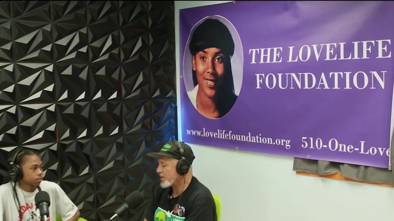 Oakland's McClymonds High podcast studio renamed in honor of Lo'Eshe Lacy as city continues 'Love Life Week' — KTVU FOX 2 Bay Area